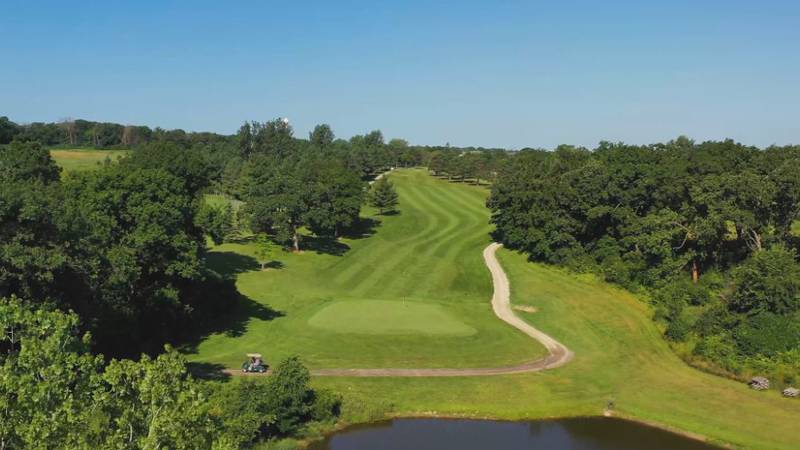 Par for the Course - St. Charles Golf Club